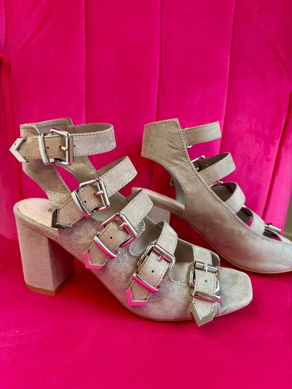✨ Brand New Topshop 'Naomi' Multi-Buckle Block Heel Sandals in Grey - 8.5 ✨